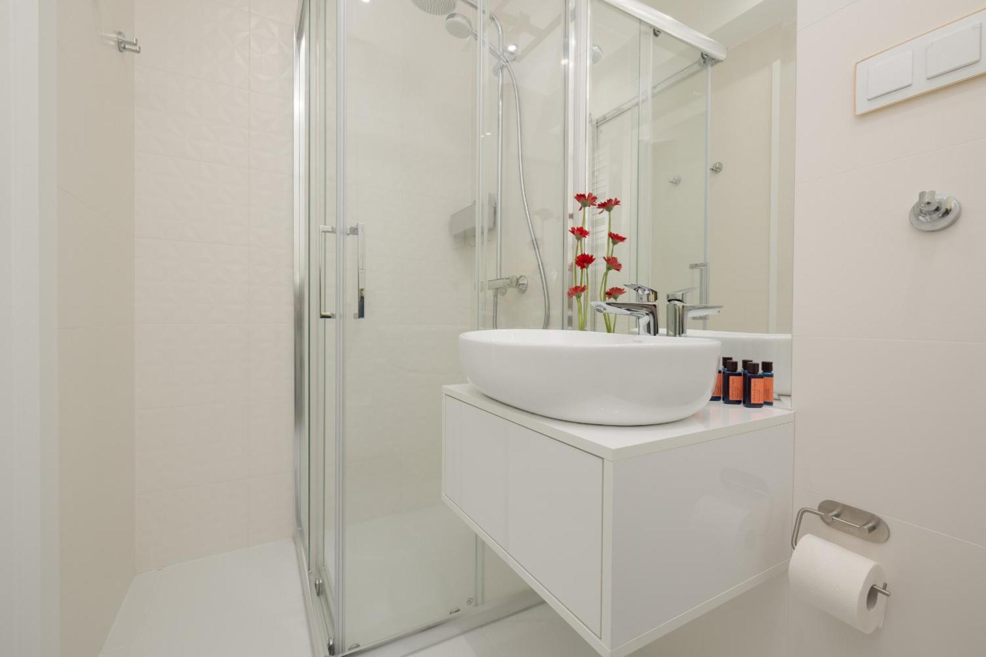 Royallux Apartment Waves Resort & Spa - Sea View From Balcony By Renters Prestige 米兹多洛杰 外观 照片